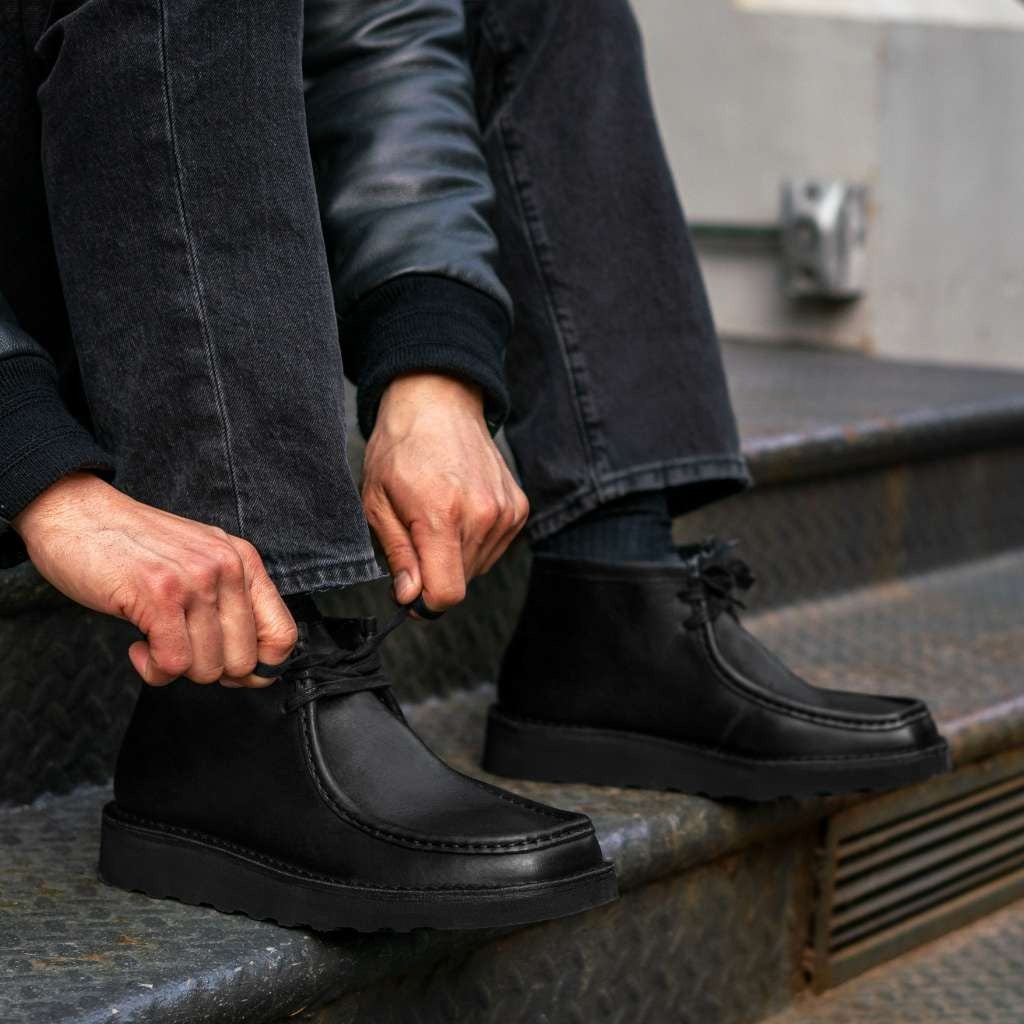 Roadrunner | Black