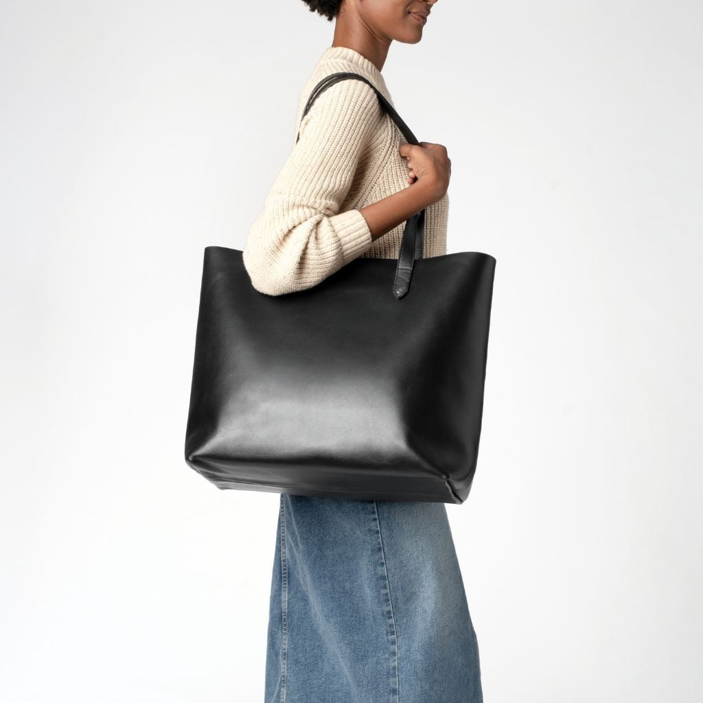 Everyday Tote | Black (XL) (Silver)