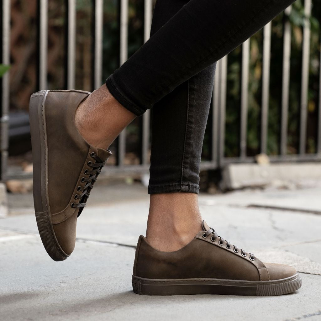 Women's Premier Low Top | Tobacco