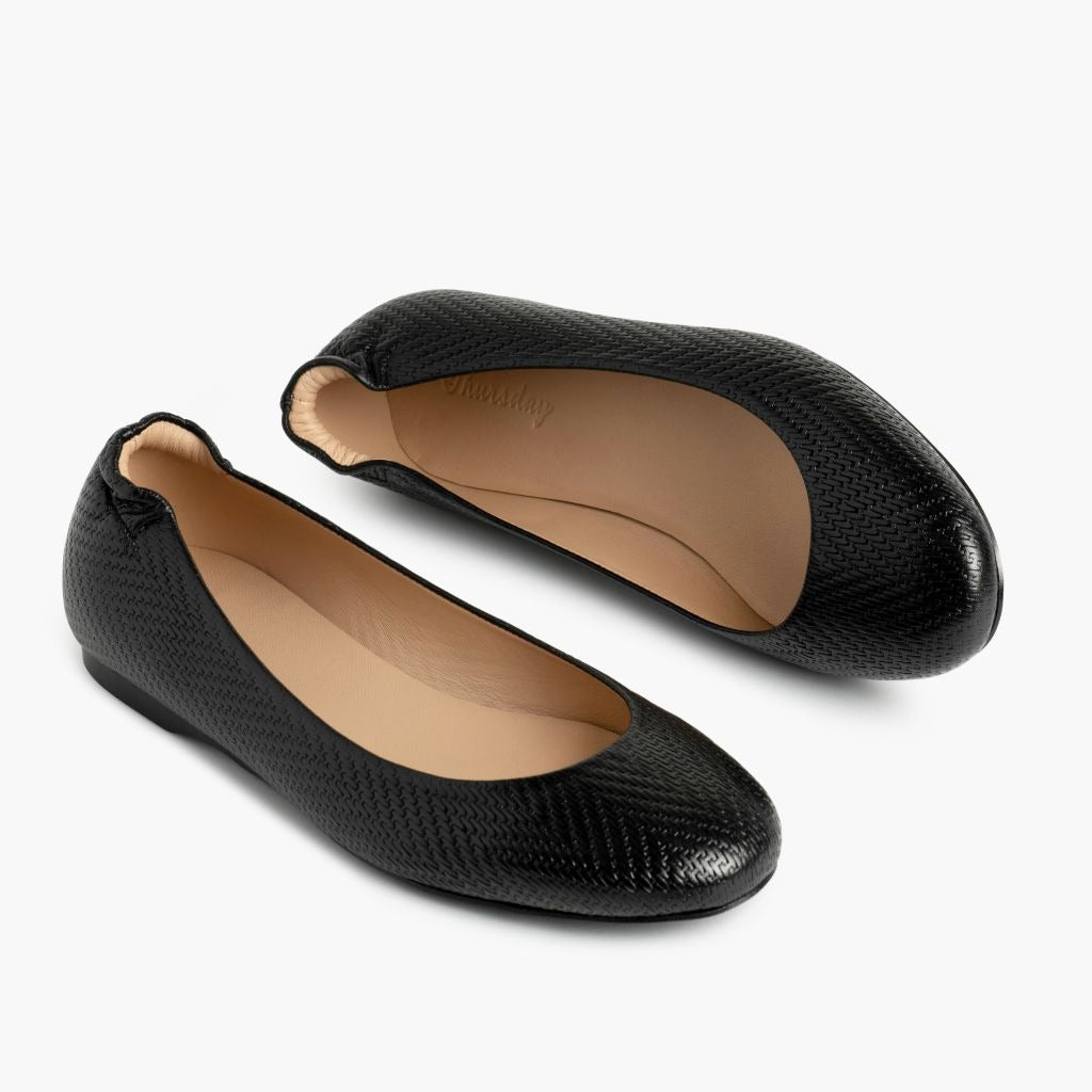 Scrunch | Black Embossed