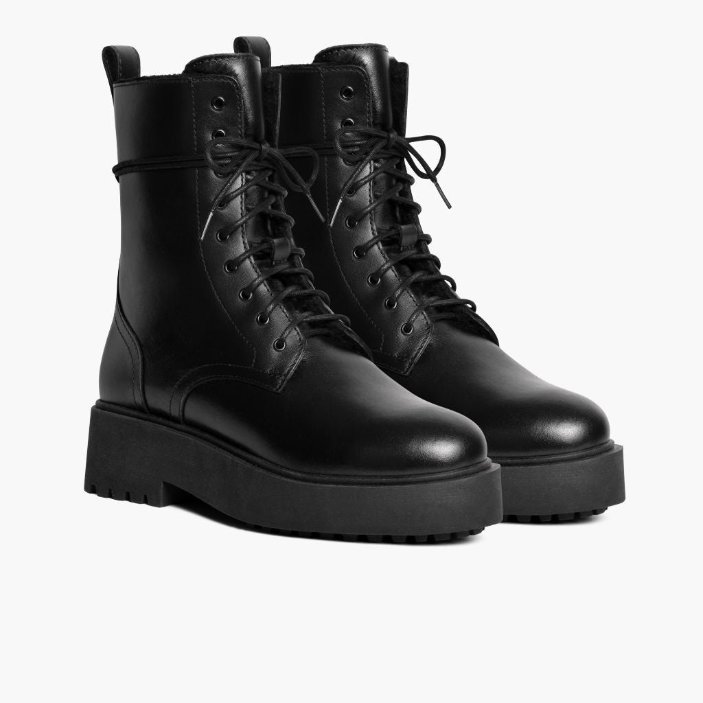 Quest | Black Shearling