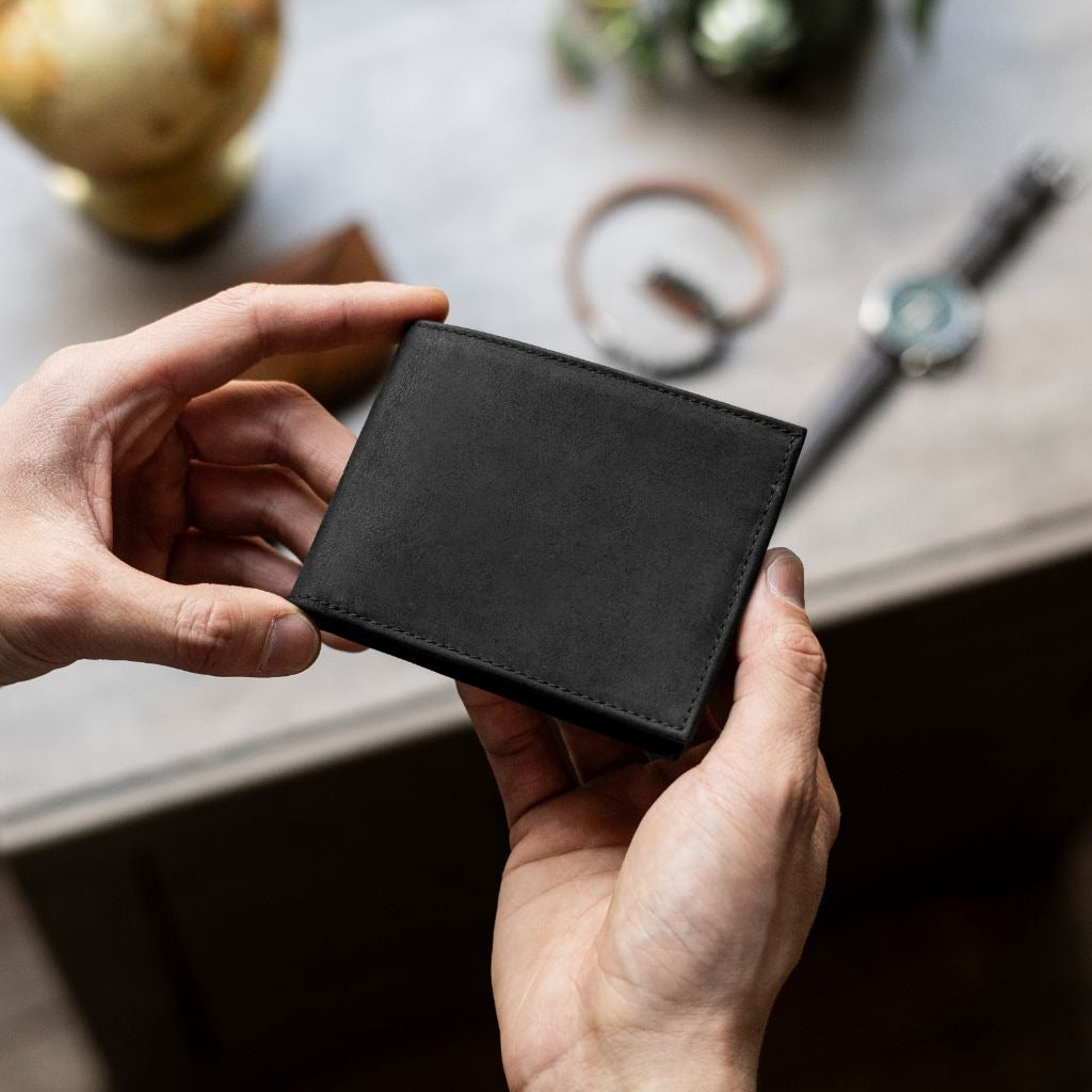 Bifold Wallet | Black Matte