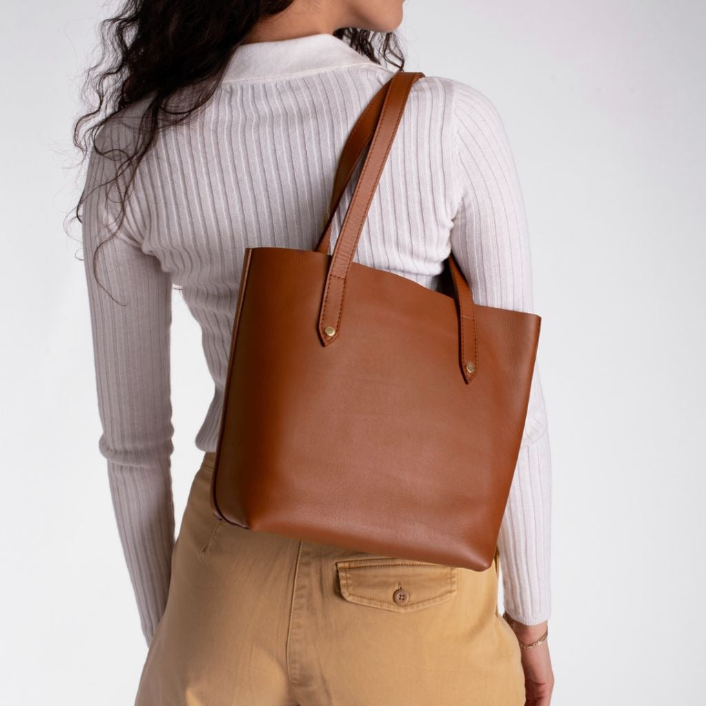Everyday Tote | Cuero (S) (Gold)