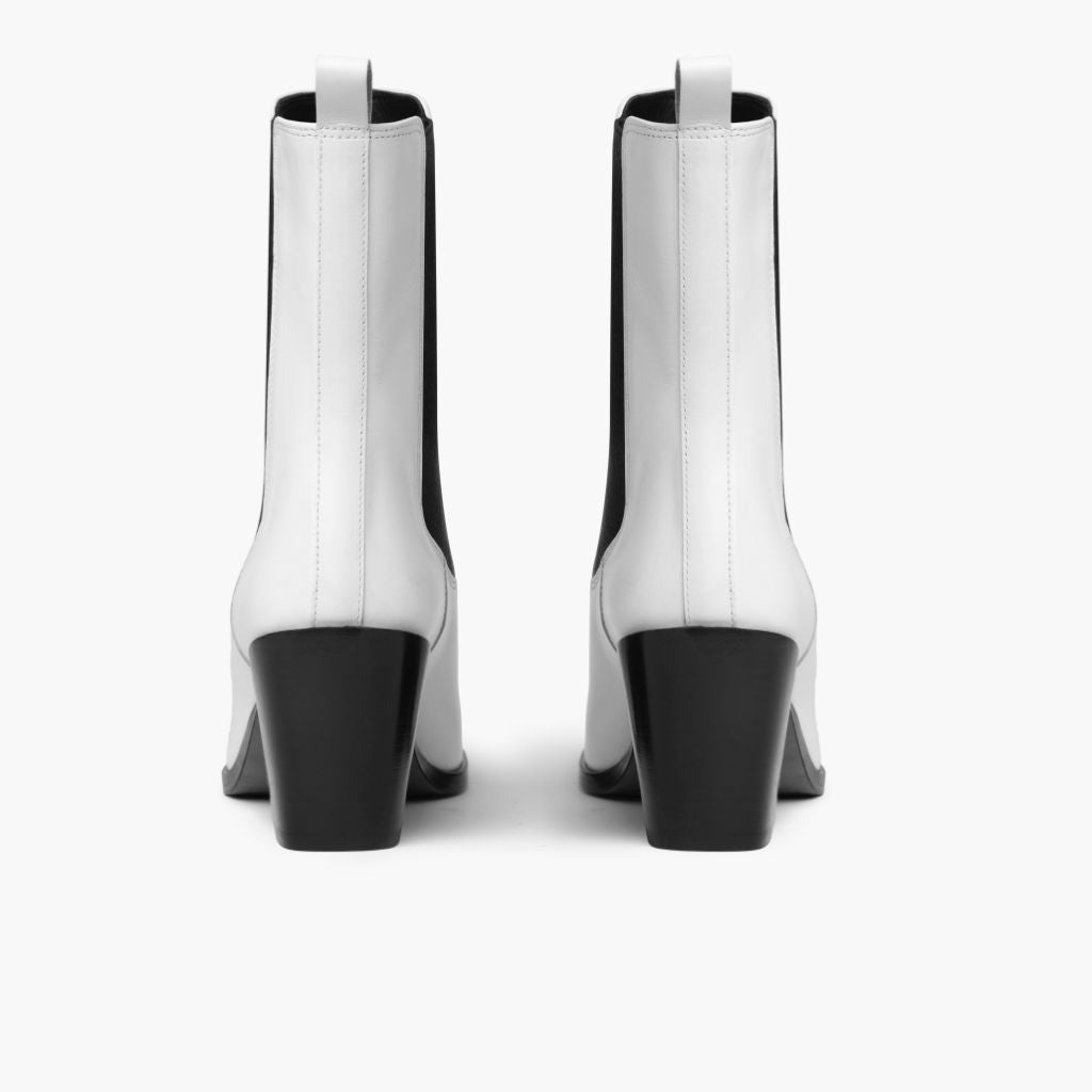 [W] Soho | White
