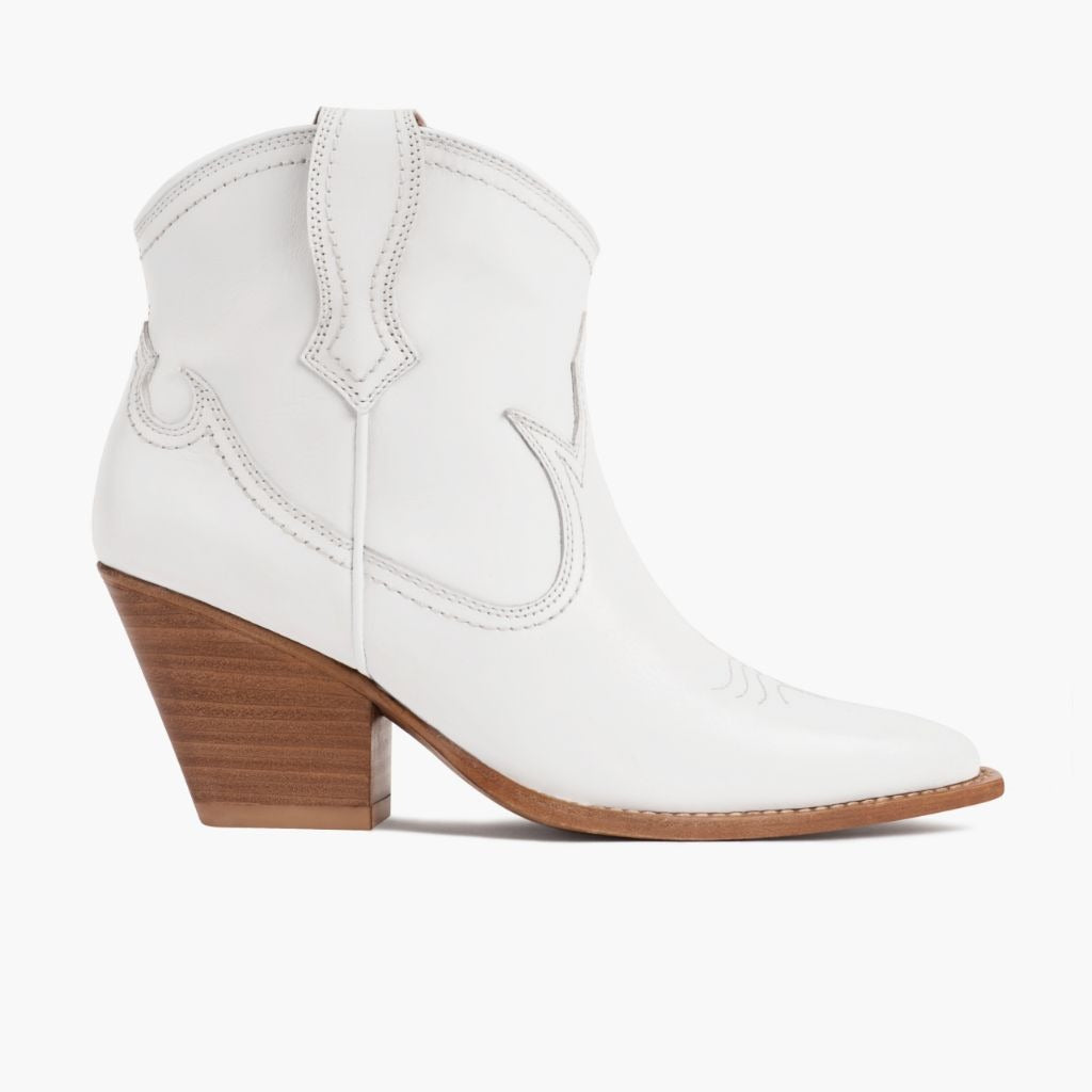 [W] Indio | White